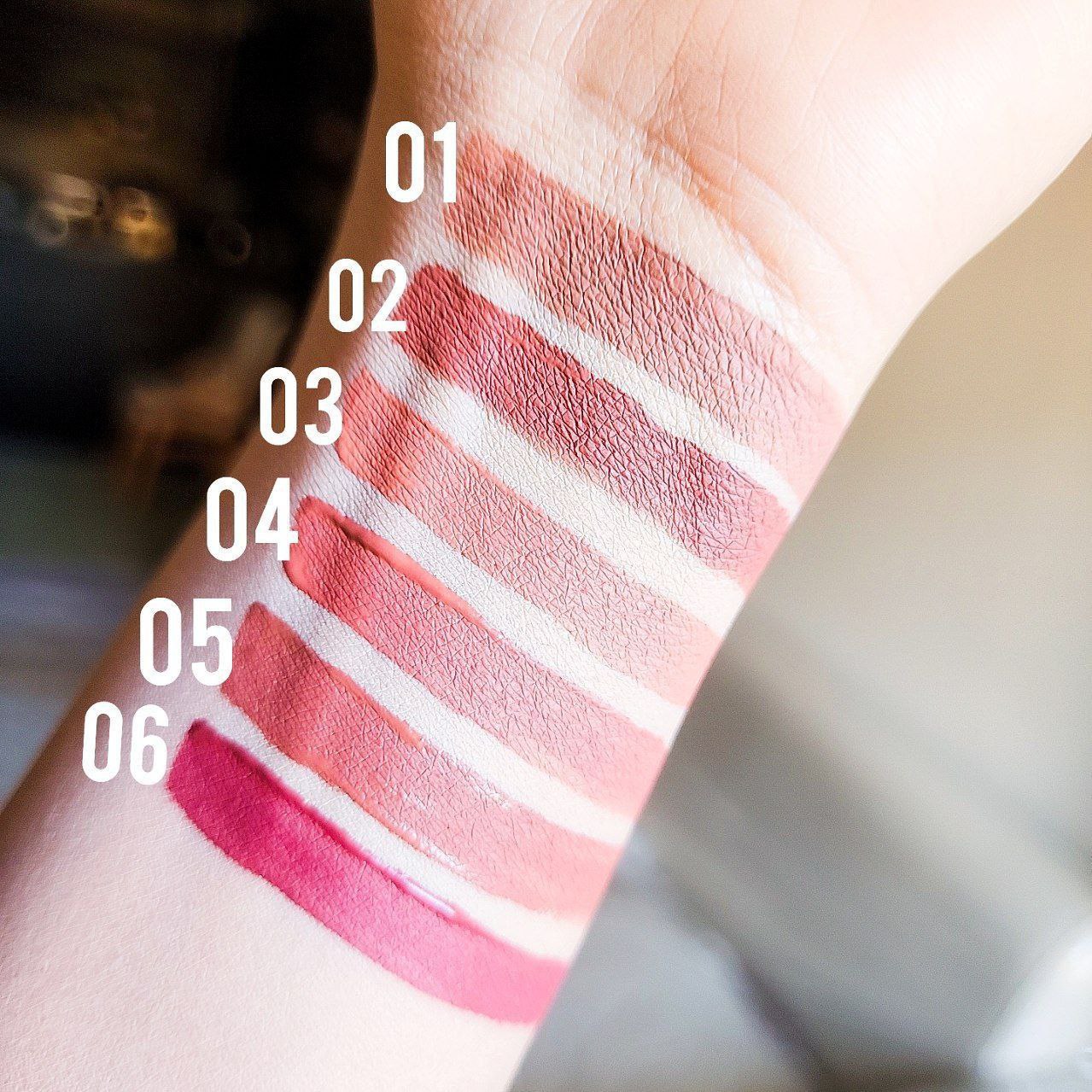 رژ مایع بدون سرب