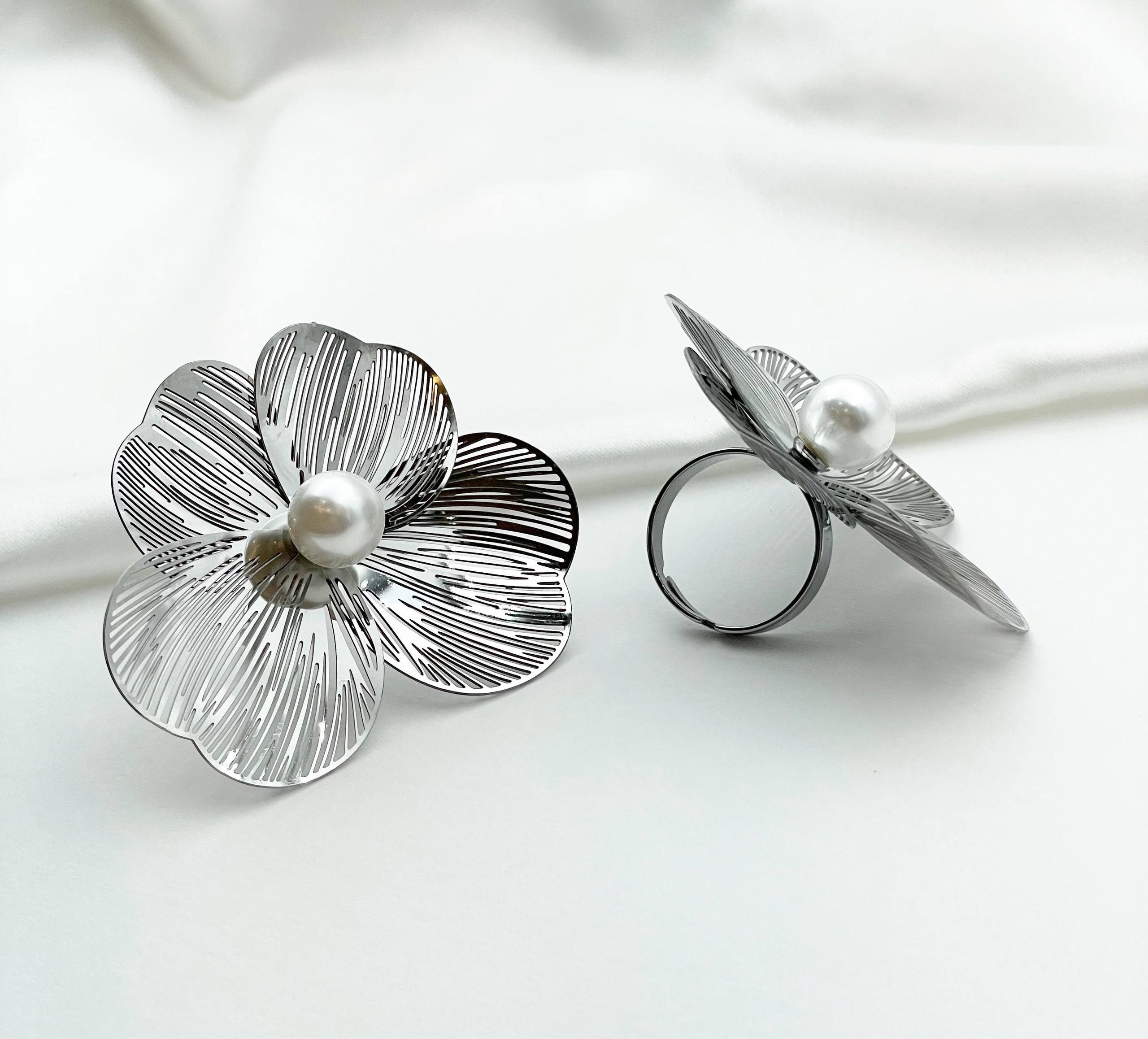 انگشتر گل کد 700